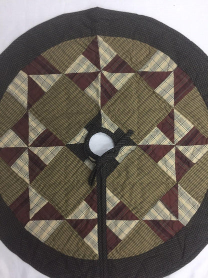 Christmas tree skirt 24" Round for Tabletop Trees. Christmas Star hand Quilted Handmade Heirloom Quality by HOME HEART Brands(Made in India)
