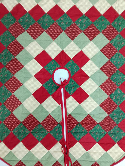 Christmas tree skirt Classic Diamond Patchwork Tree Skirt Hand Quilted 46 Inc Country primitive decor by HOME HEART Brands