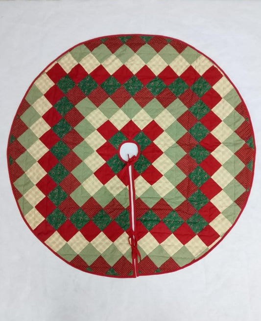 Christmas tree skirt Classic Diamond Patchwork Tree Skirt Hand Quilted 46 Inc Country primitive decor by HOME HEART Brands