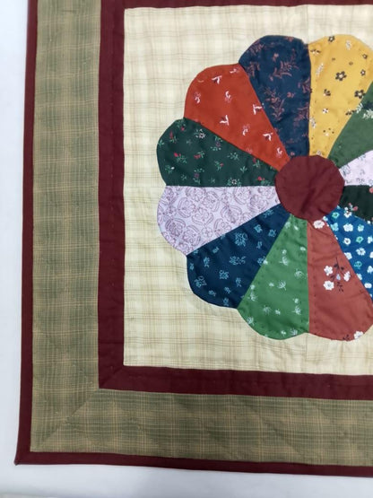 Dresden plate Hand made Hand quilted Wall hanging, small quilt, Table Topper calico cotton fabric by Home Heart brands (Made in India)
