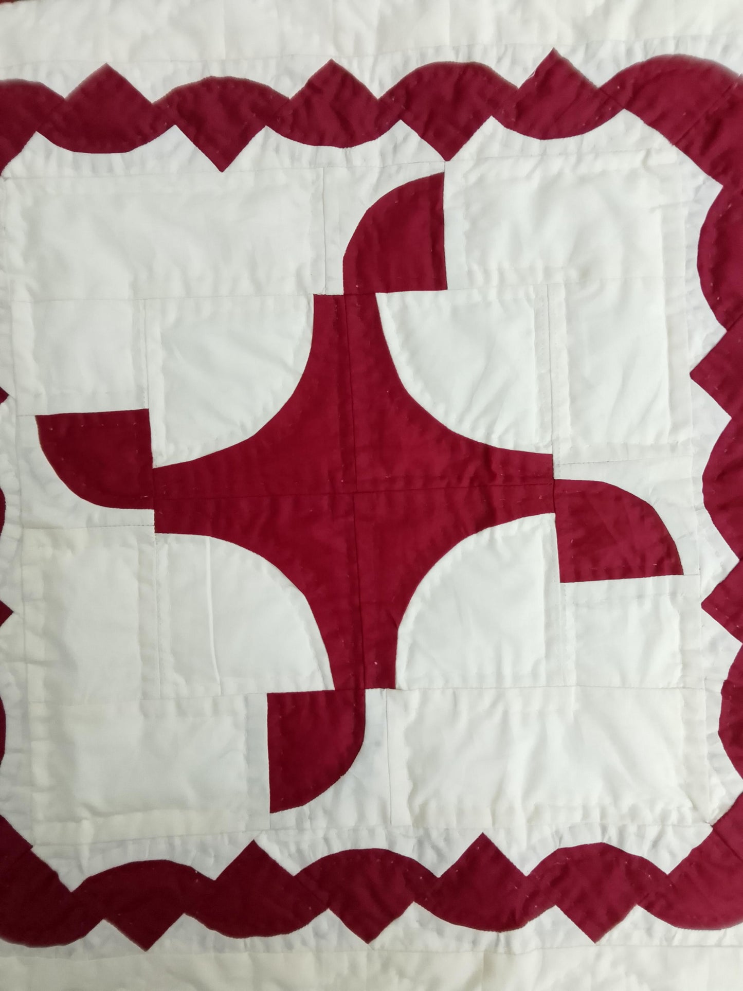Hand made Hand quilted Throw Quilt, Table Topper 20"x20" Red diamond quilt by Home Heart brands (Made in India)