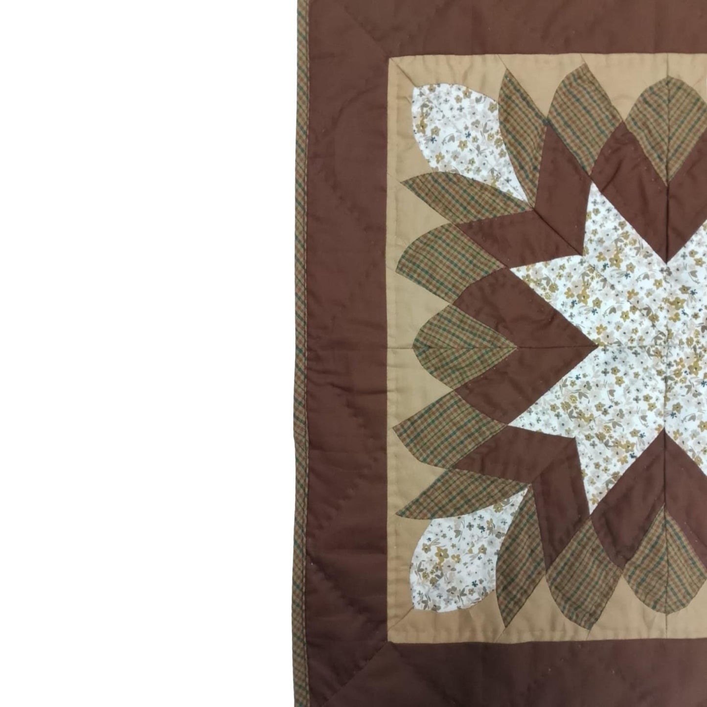 COUNTRY STARBURST Hand made Hand quilted Mini wall hanging, small quilt, Table Topper cotton fabric by Home Heart brands (Made in India)
