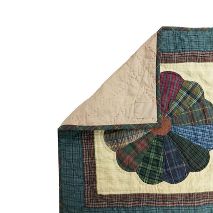 Hand made Hand quilted patchwork small Quilt, Table Topper 19"x19 Country Dresden plate Block quilt by Home Heart brands (Made in India)