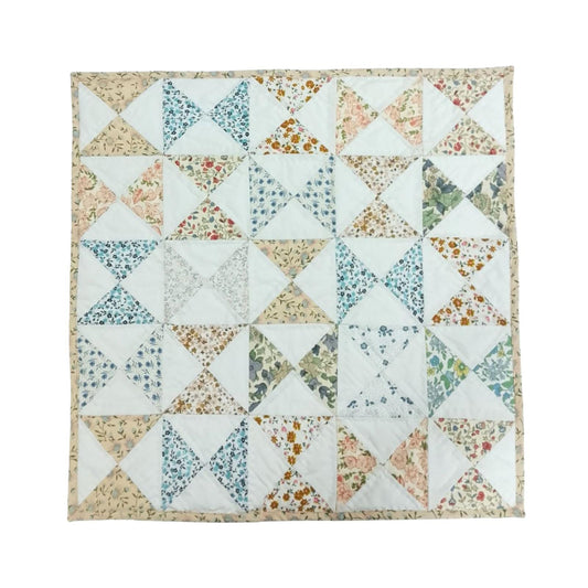 Wall hanging  hand quilted quilt, Table topper, Patchwork | Floral Decor | Primitive pinwheel Cotton Quilt