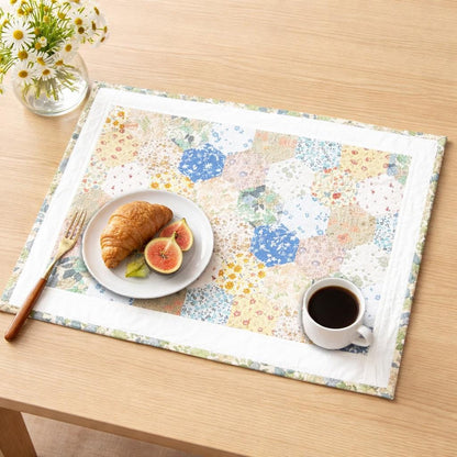 quilted Hexagon placemats tablemats patchwork Calico Country Floral 14"X19" by HOME HEART Brands (Made in India)