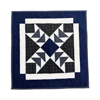 Wall hanging  hand quilted quilt, Table topper, Patchwork | Primitive flying geese Patchwork Farmhouse Quilt Decor | Primitive Cotton Quilt