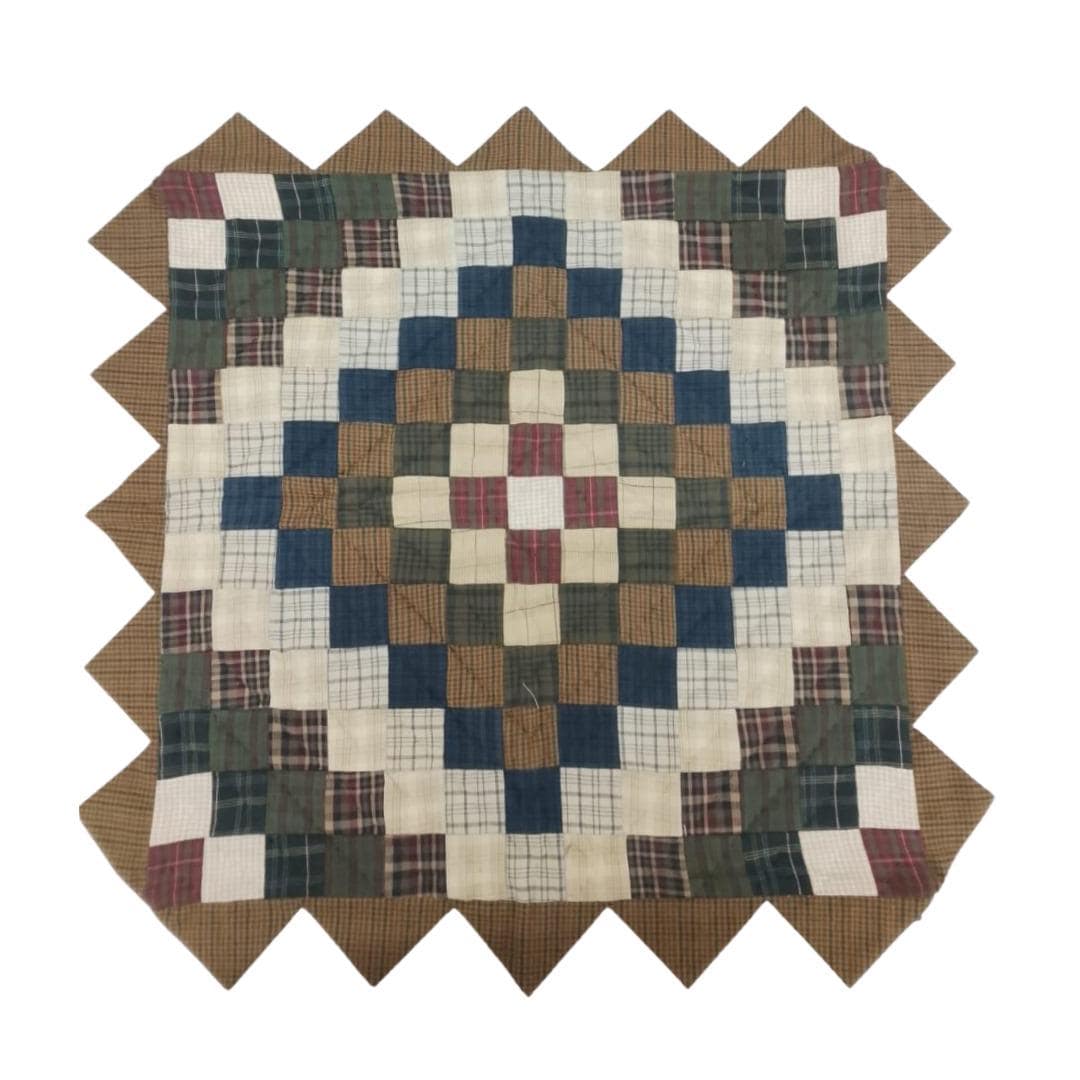 Hand made Hand quilted Throw Quilt, Table Topper Trip Around the World plaid calico zig zag quilt by Home Heart brands (Made in India)