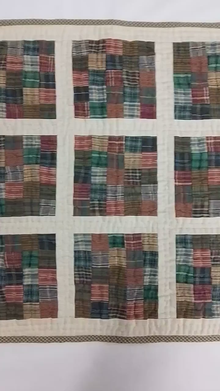 Hand made Hand quilted patchwork small block Quilt,Table Topper 19"x19" Garden Patch Rustic Plaid quilt by Home Heart brands (Made in India)