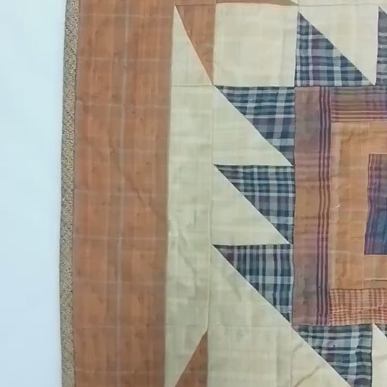 Hand made hand quilted craft placemat, tablemat, table topper, patchwork Autumn log cabin plaid 14"X19" by HOME HEART Brands (Made in India)