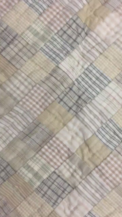 Hand quilted hand made placemats tablemats light square mix country plaid placemat  14"X19" by HOME HEART Brands (Made in India)